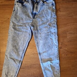 Light Blue Ankle & Cropped Jeans
